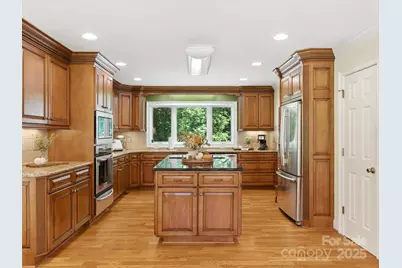 703 Island Point Road, Mount Holly, NC 28120 - Photo 17