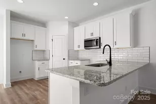 115 Indian Wls Ct, Harmony, NC 28634 - Photo 9