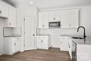 119 Indian Wls Ct, Harmony, NC 28634 - Photo 7