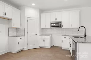 123 Indian Wls Ct, Harmony, NC 28634 - Photo 9