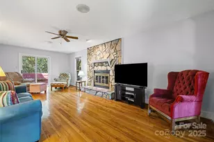 25011 Club View Dr, Tega Cay, SC 29708 - Photo 7