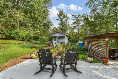 107 Zebell Street, Nebo, NC 28761 - Photo 15