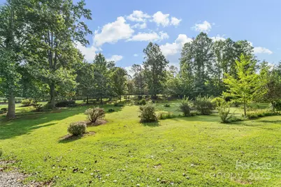 107 Zebell Street, Nebo, NC 28761 - Photo 9