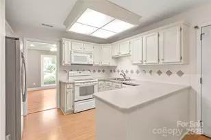 2038 Trowbridge Ct, Charlotte, NC 28270 - Photo 17