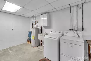 250 Reeves Cove Rd, Candler, NC 28715 - Photo 27