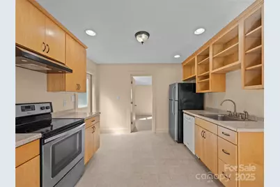 127 Franklin Road, Swannanoa, NC 28778 - Photo 15