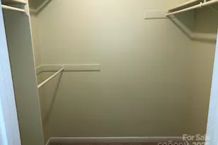 2929 Heathstead Place, Charlotte, NC 28210 - Photo 11