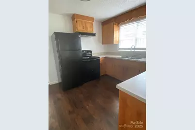 2842 1st Avenue NW, Hickory, NC 28601 - Photo 47