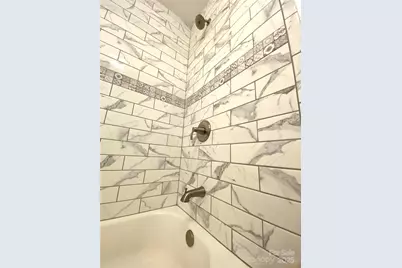 2842 1st Avenue NW, Hickory, NC 28601 - Photo 15