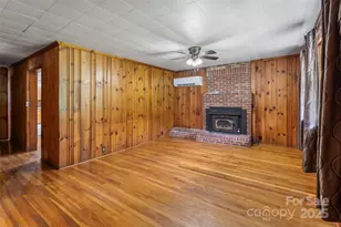 194 Virginia Dr, Marion, NC 28752 - Photo 3