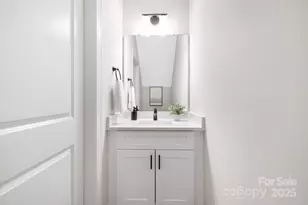 4015 Oakdale Rd, Charlotte, NC 28216 - Photo 11