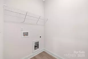 4015 Oakdale Rd, Charlotte, NC 28216 - Photo 21