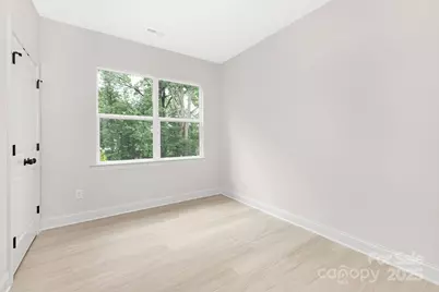 4015 Oakdale Road, Charlotte, NC 28216 - Photo 15