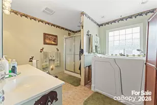 10560 Lake Royalle Rd, Spring Hope, NC 27882 - Photo 13