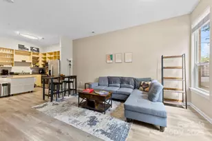 3239 Wesley Ave, Charlotte, NC 28205 - Photo 3