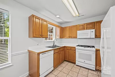 15901 Lawyers Road, Matthews, NC 28104 - Photo 13