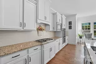 546 Abelia Ln, Fort Mill, SC 29708 - Photo 15