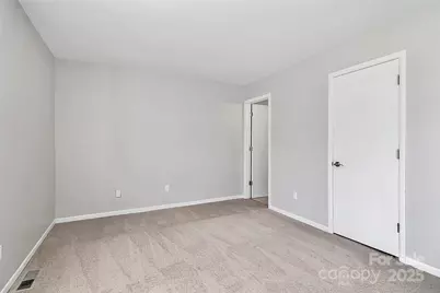 10918 Carmel Crossing Road, Charlotte, NC 28226 - Photo 21