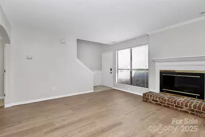 10918 Carmel Crossing Road, Charlotte, NC 28226 - Photo 3