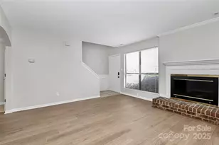 10918 Carmel Crossing Rd, Charlotte, NC 28226 - Photo 3