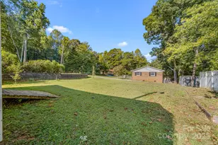 806 Dogwood Dr, Dallas, NC 28034 - Photo 23