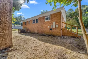 806 Dogwood Dr, Dallas, NC 28034 - Photo 25