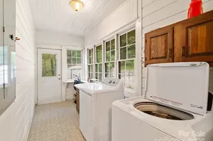 147 Walnut Ave, Spruce Pine, NC 28777 - Photo 11