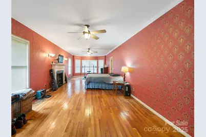 147 Walnut Avenue, Spruce Pine, NC 28777 - Photo 15