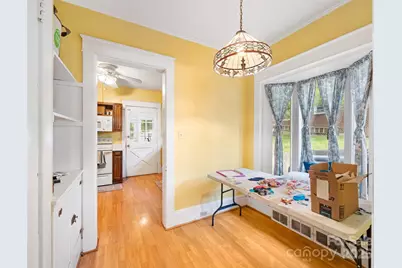 147 Walnut Avenue, Spruce Pine, NC 28777 - Photo 7