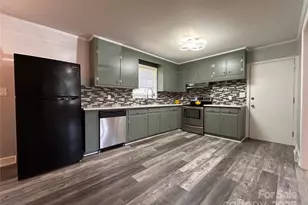 2218 W 5th Ave, Gastonia, NC 28052 - Photo 7