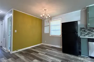 2218 W 5th Ave, Gastonia, NC 28052 - Photo 9