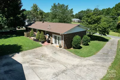 38430 Airport Road, New London, NC 28127 - Photo 11