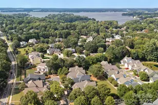 20237 Harroway Dr, Cornelius, NC 28031 - Photo 23