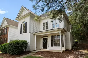 20237 Harroway Dr, Cornelius, NC 28031 - Photo 3