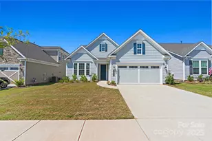 7332 Jolly Brk Dr, Charlotte, NC 28215 - Photo 3