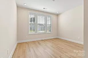 7332 Jolly Brk Dr, Charlotte, NC 28215 - Photo 25