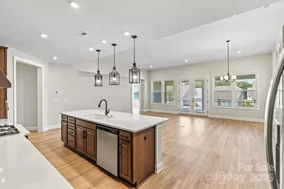 7332 Jolly Brook Drive, Charlotte, NC 28215 - Photo 13