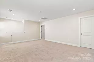 7332 Jolly Brk Dr, Charlotte, NC 28215 - Photo 31