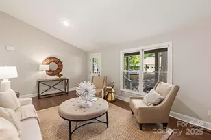 1096 Palmyra Dr, Fort Mill, SC 29708 - Photo 9