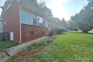 809 Wilbrown Cir, Charlotte, NC 28217 - Photo 23