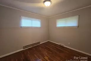 809 Wilbrown Cir, Charlotte, NC 28217 - Photo 13