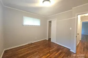 809 Wilbrown Cir, Charlotte, NC 28217 - Photo 17