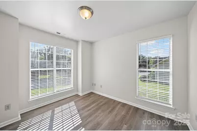 11209 Astoria Drive, Charlotte, NC 28262 - Photo 7