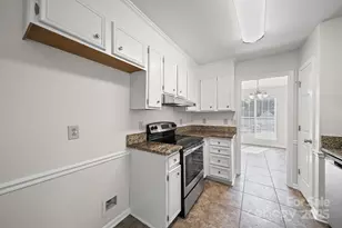 11209 Astoria Dr, Charlotte, NC 28262 - Photo 15