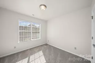 11209 Astoria Dr, Charlotte, NC 28262 - Photo 35