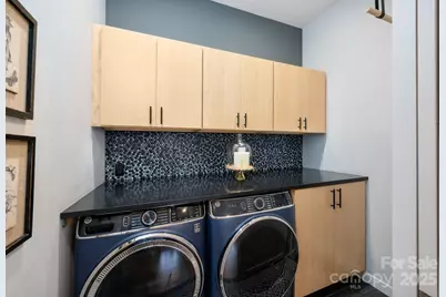 559 Shining Rock Path, Horse Shoe, NC 28742 - Photo 27