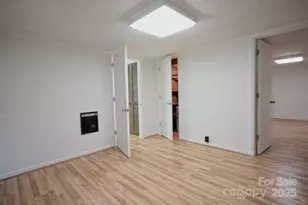 315 Dogwood Dr, Mount Holly, NC 28120 - Photo 33