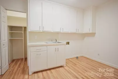 315 Dogwood Drive, Mount Holly, NC 28120 - Photo 17