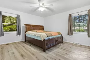 2 Fernbrook Pl, Asheville, NC 28804 - Photo 11