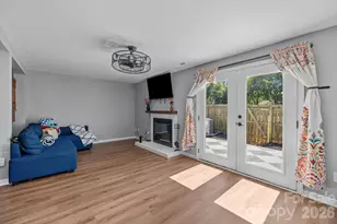 247 Water Oak Dr, Pineville, NC 28134 - Photo 11